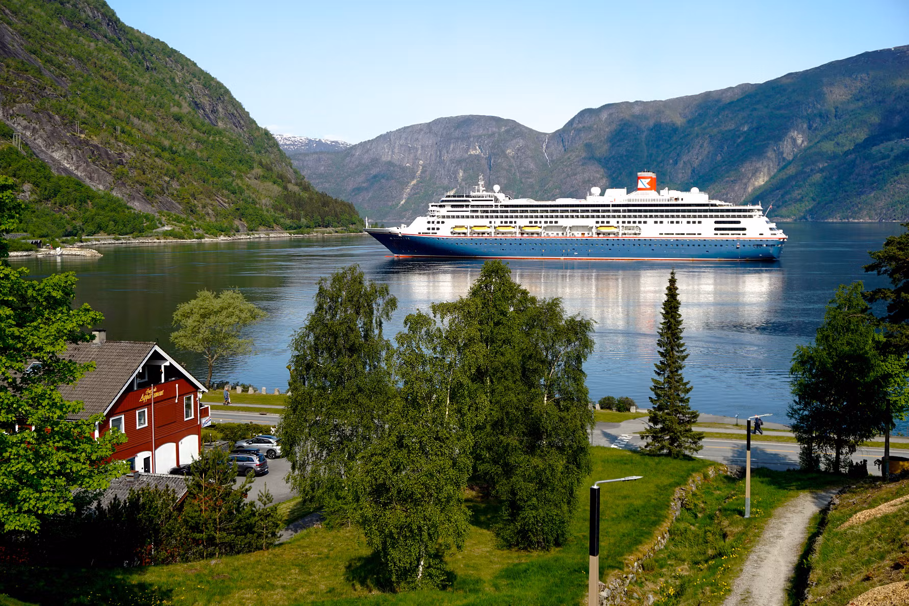 Bolette cruise ship in Eidfjord, Norway – inspiration behind Transfer My Trip marketplace for cancelled holidays