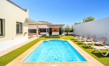 Fuerteventura Private Pool Villa Escape – Sleeps 6 – Now £995