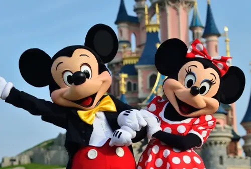 Disneyland Paris Family Break with Flights, Tickets & Transfers – £1,600